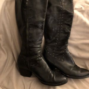 Born women’s cowboy boots
